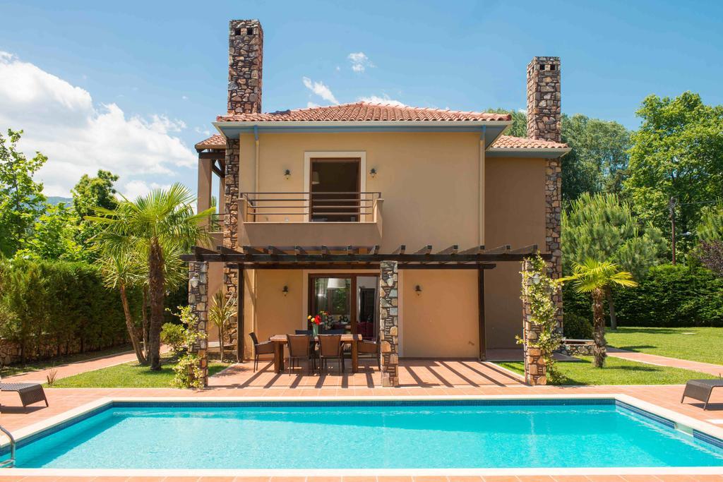 Olympus Villas Paralia Skotinas Exterior foto