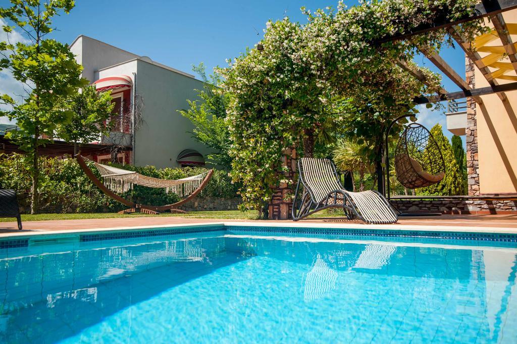 Olympus Villas Paralia Skotinas Exterior foto
