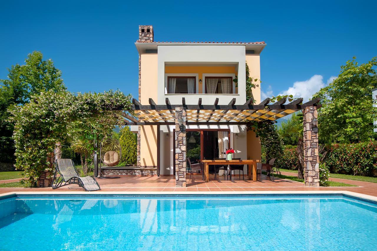 Olympus Villas Paralia Skotinas Exterior foto